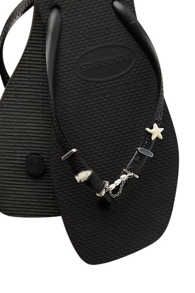 Free-est Sandal Charm Set