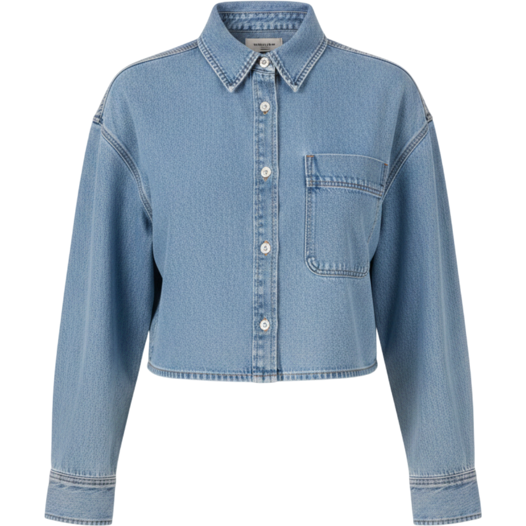 Amazon Essentials Women's Oversized-Fit Denim Button-Down Shirt, Lightweight